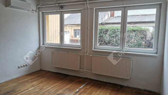 10. kép | Kiadó Iroda, Győr (#174677)