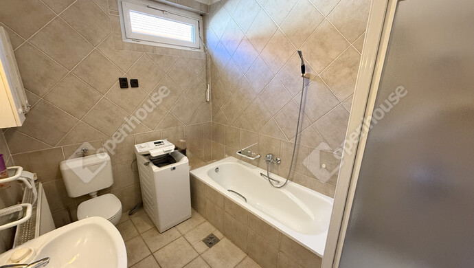 8. kép | Eladó Családi ház, Debrecen (#180594)