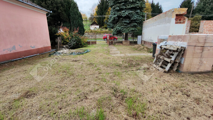 8. kép | Eladó Telek, Eszteregnye (#177493)