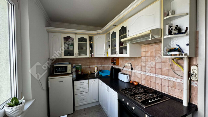 0. kép | Eladó panellakás a Sarló utcában | Eladó Társasházi lakás, Székesfehérvár (#181224)