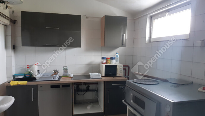 32. kép | Eladó Kereskedelmi ingatlan, Rigyác (#178452)