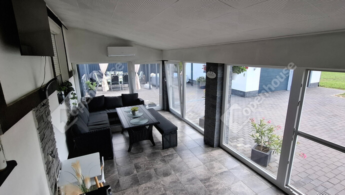 10. kép | Télikert | Eladó Családi ház, Sárospatak (#176426)