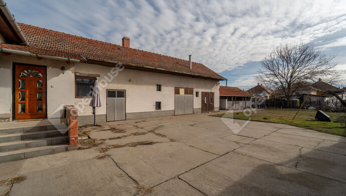 17. kép | Eladó Családi ház, Üllés (#179978)