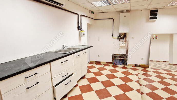 10. kép | Kiadó Iroda, Miskolc (#179790)