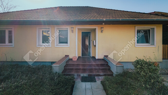 15. kép | Eladó Családi ház, Hegyeshalom (#180272)