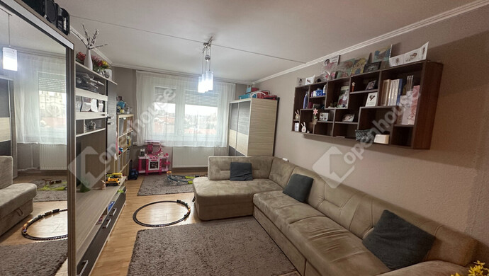 1. kép | Eladó lakás Székesfehérváron | Eladó Társasházi lakás, Székesfehérvár (#180858)