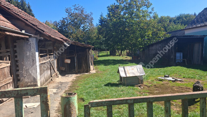 62. kép | Eladó Családi ház, Eszteregnye (#184091)