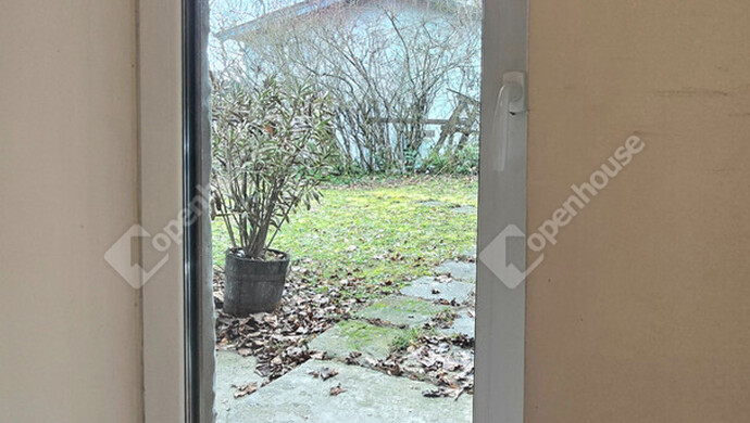 25. kép | Az alsó szint kertkapcsolata | Eladó Családi ház, Leányfalu (#179613)