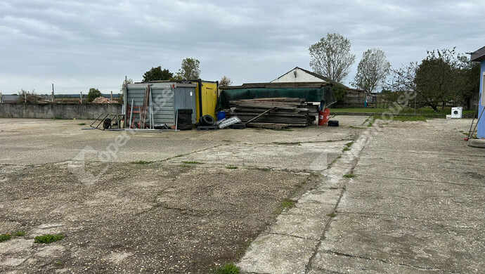 33. kép | Eladó Ipari ingatlan, Fertőszentmiklós (#170626)