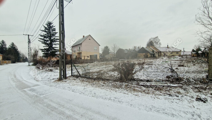 2. kép | Eladó Családi ház, Ács (#179570)