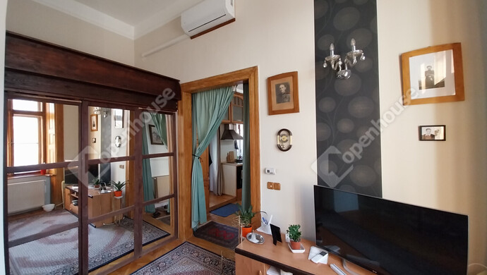 1. kép | Székesfehérvár történelmi belvárosában téglalakás Eladó! | Eladó Társasházi lakás, Székesfehérvár (#180663)