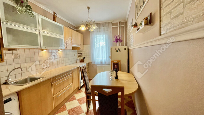 2. kép | Eladó Társasházi lakás, Sopron (#180003)