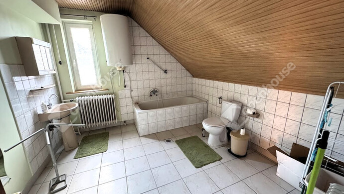 12. kép | Eladó családi ház Székesfehérvár. | Eladó Családi ház, Székesfehérvár (#177367)