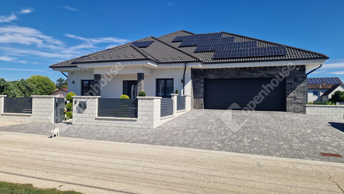 2. kép | Eladó Családi ház, Komárom (#177061)