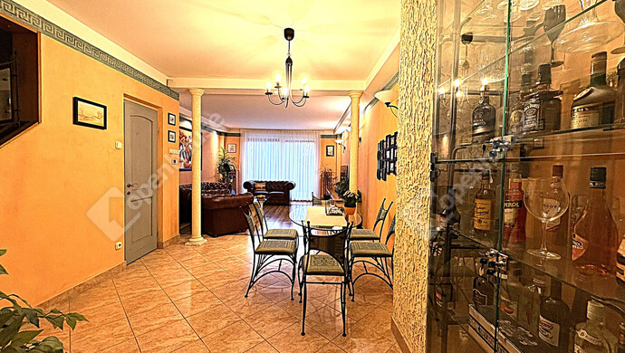 1. kép | Eladó Sorház, Debrecen (#178642)