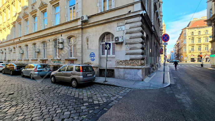 2. kép | Dob utcai sarok | Eladó Üzleti ingatlan, Budapest VII. Ker. (#173149)