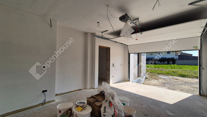 24. kép | Eladó Családi ház, Győrújbarát (#173576)