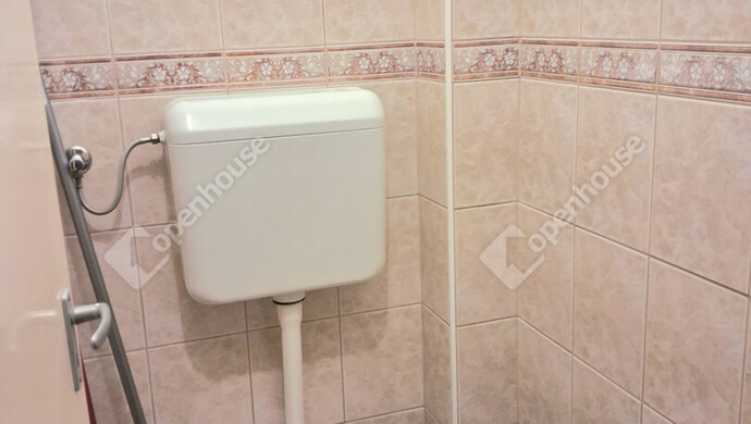 14. kép | Eladó Családi ház, Bana (#180022)