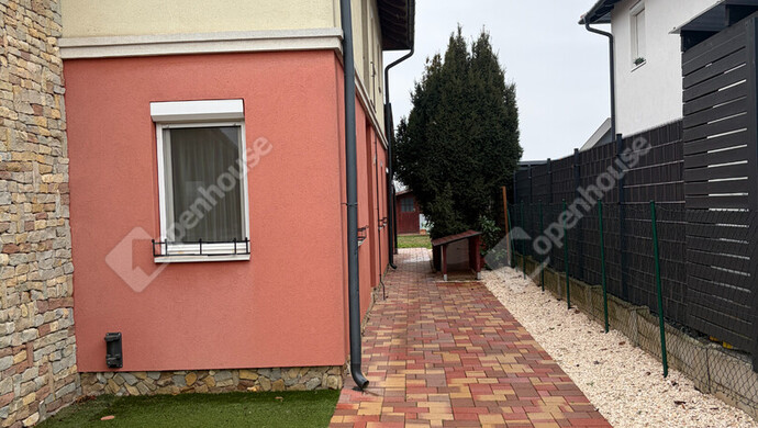 13. kép | Kiadó Családi ház, Győr (#178819)