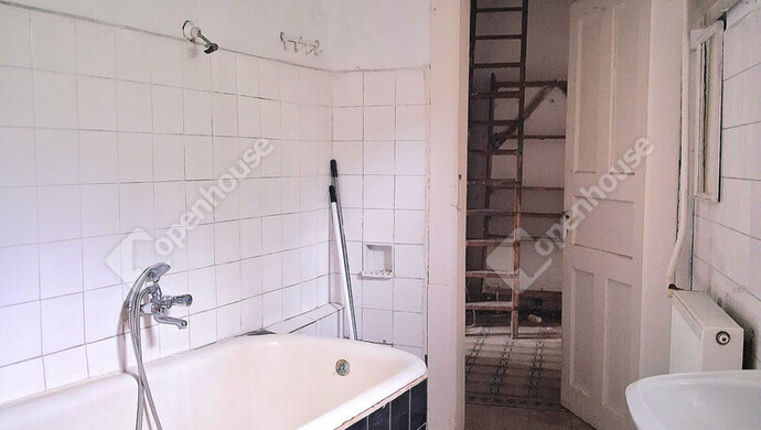 13. kép | Eladó Családi ház, Komárom (#177273)