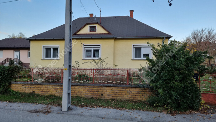 14. kép | Eladó Családi ház, Nyúl (#178303)