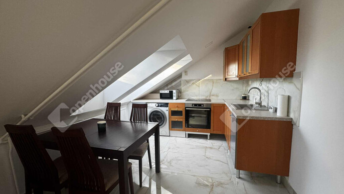 2. kép | Eladó társasházi lakás Székesfehérváron | Eladó Társasházi lakás, Székesfehérvár (#177537)