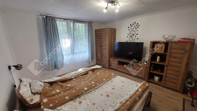 0. kép | Eladó Nyaraló, Oroszlány (#177009)