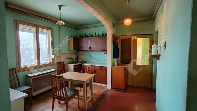 1. kép | konyha | Eladó Családi ház, Sajószentpéter (#179970)