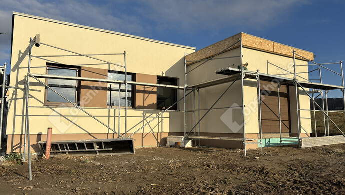 0. kép | Eladó Családi ház, Bábolna (#178552)