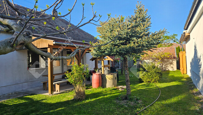 1. kép | Eladó Családi ház, Hédervár (#181341)