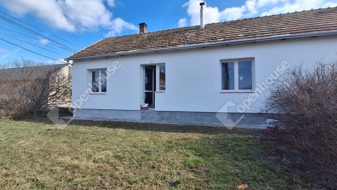 1. kép | Eladó Társasházi lakás, Komárom (#179426)