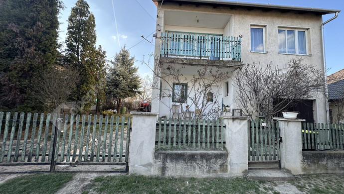 0. kép | Eladó családi ház Vértesbogláron | Eladó Családi ház, Vértesboglár (#180434)