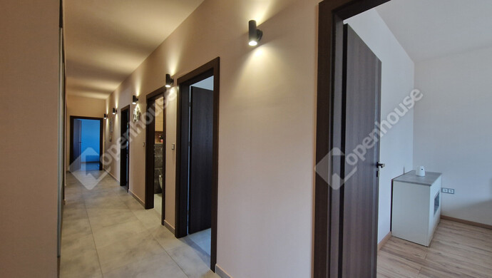 27. kép | Eladó Családi ház, Komárom (#177061)