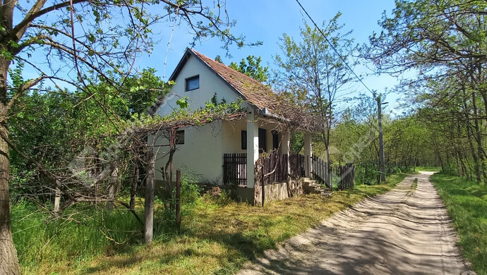 15. kép | Eladó Zárt kert, Tét (#174753)