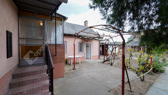0. kép | Eladó Családi ház, Debrecen (#181505)