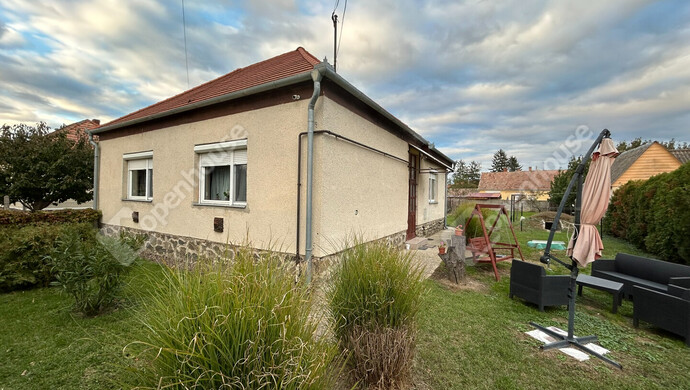 1. kép | Eladó Családi ház, Répcelak (#177469)