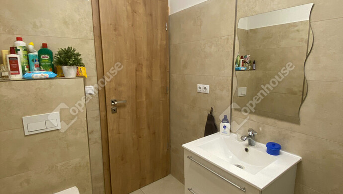 14. kép | Eladó Családi ház, Nagybajcs (#177228)