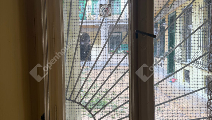 9. kép | kilátás a bejárati részre | Eladó Társasházi lakás, Budapest VI. Ker. (#176843)