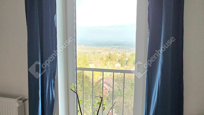 20. kép | Kilátás a tetőtérből | Eladó Családi ház, Leányfalu (#179613)