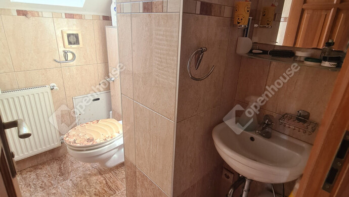 8. kép | Eladó Családi ház, Győrújbarát (#176424)