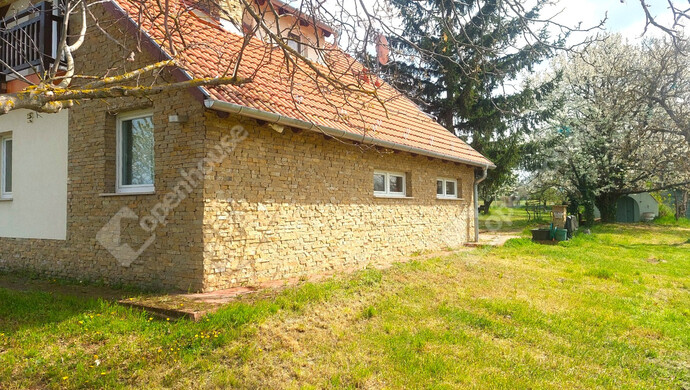 30. kép | Eladó Családi ház, Balatonszárszó (#177695)