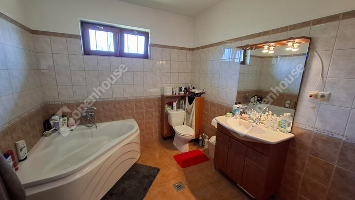 8. kép | Eladó Családi ház, Bocskaikert (#180408)