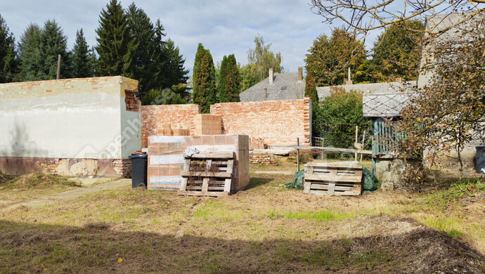 34. kép | Eladó Telek, Eszteregnye (#177493)