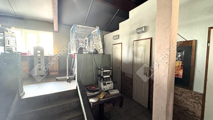 12. kép | Eladó kereskedelmi egység Székesfehérvár. | Eladó Kereskedelmi ingatlan, Székesfehérvár (#178034)