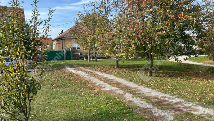 2. kép | Eladó Családi ház, Kapuvár (#178024)