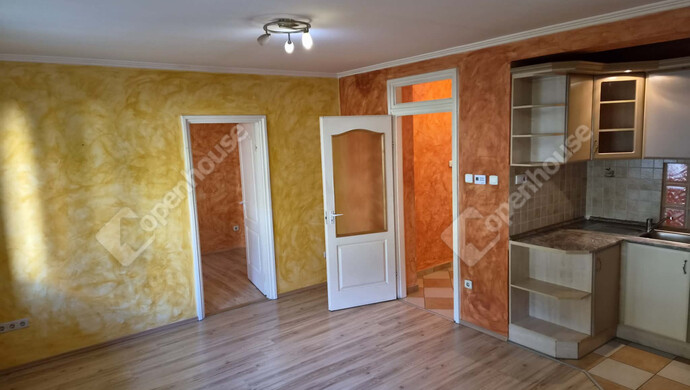 8. kép | Eladó Téglaépítésű lakás, Pápa (#184003)