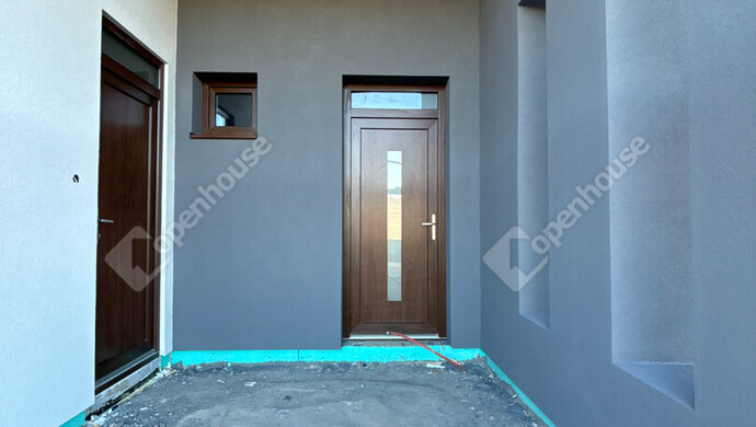 1. kép | Eladó Családi ház, Bábolna (#178604)