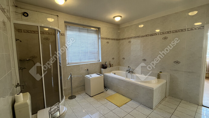 11. kép | Eladó Családi ház, Debrecen (#180544)