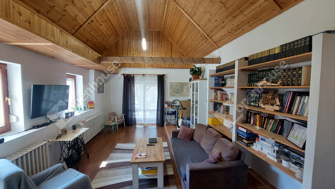 0. kép | Eladó Családi ház, Oroszlány (#180402)