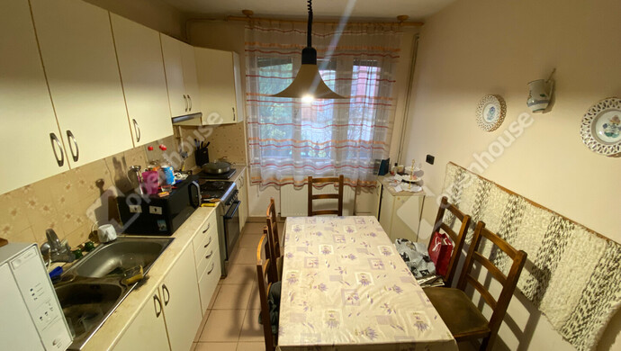 6. kép | Konyha | Eladó Családi ház, Csorna (#181203)